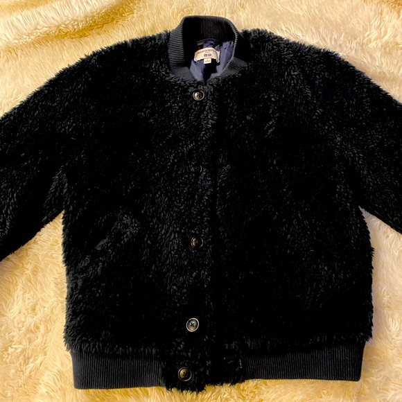 UNIQLO faux fur teddy bear jacket - Picture 2 of 4